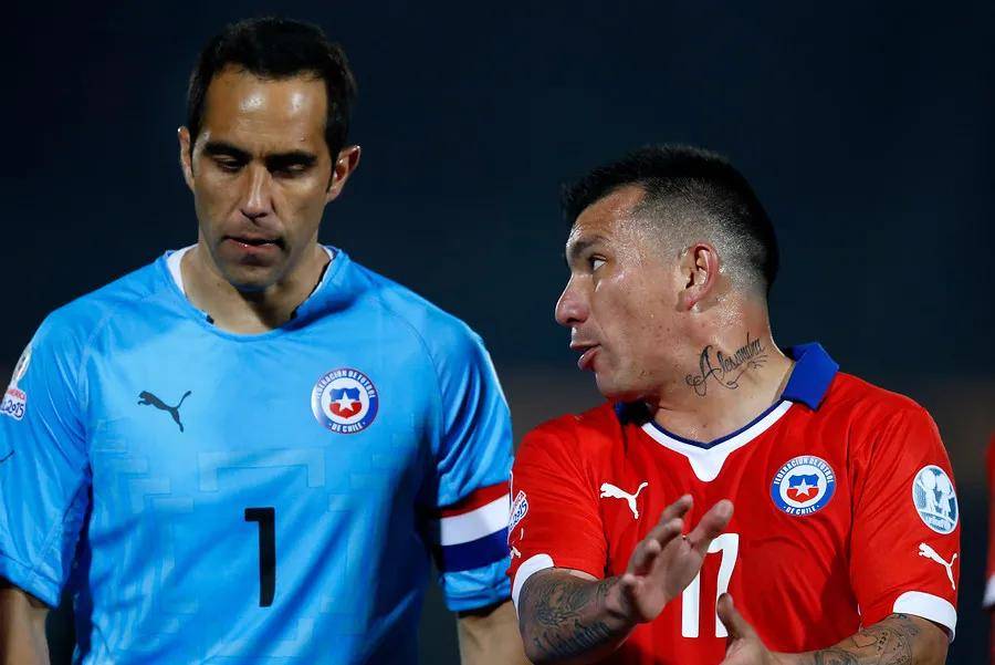 开云官网-土耳其轻取哥伦比亚，马丁内利惊艳四座