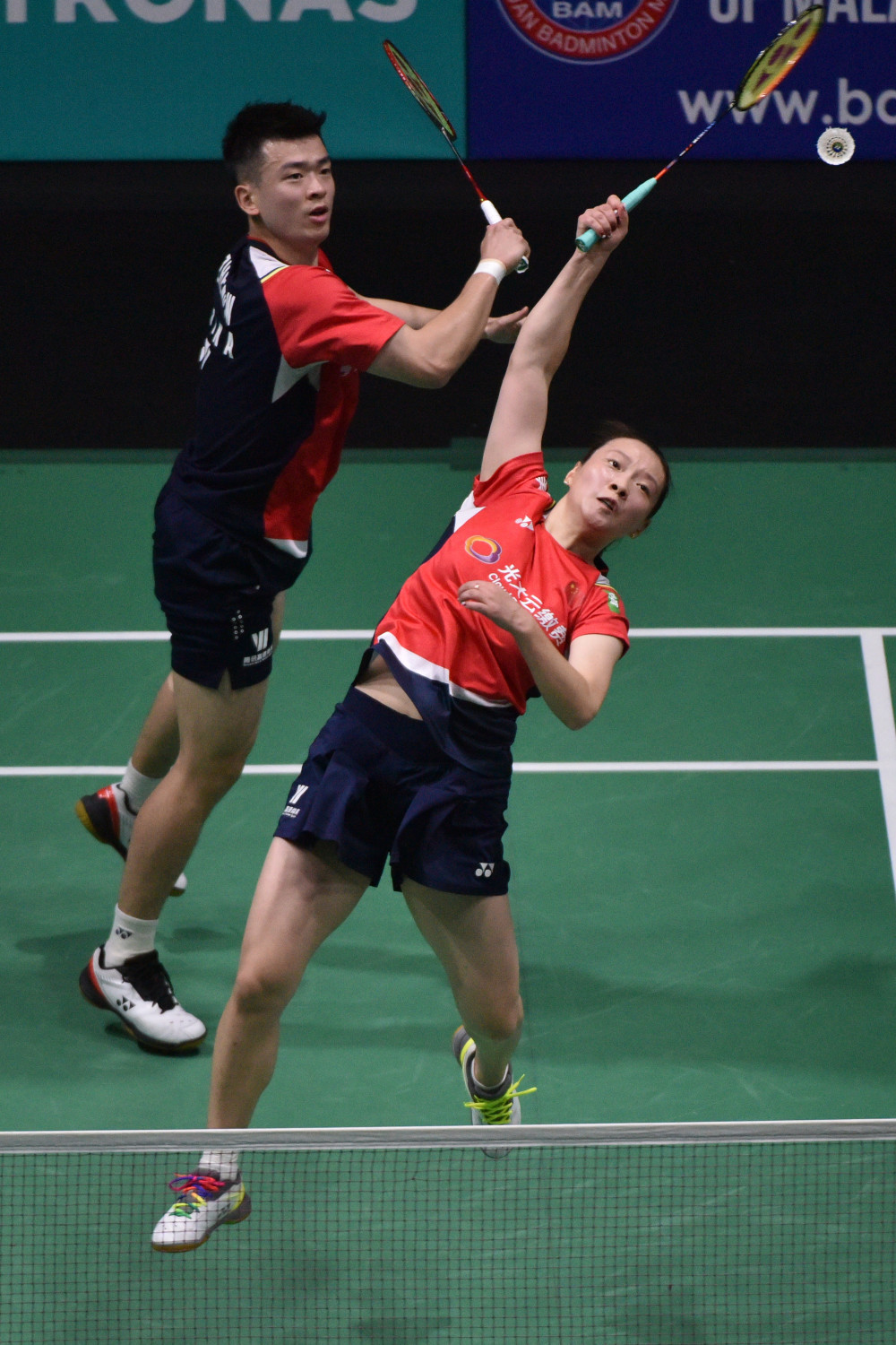 开云下载-马来西亚队横扫德国队，郑思维高光表现