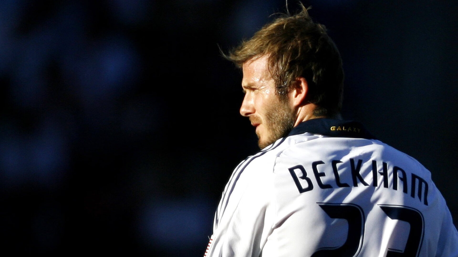 姆巴佩赛后评分拉满，雷恩带走智利，当足球成为全球化的暗喻