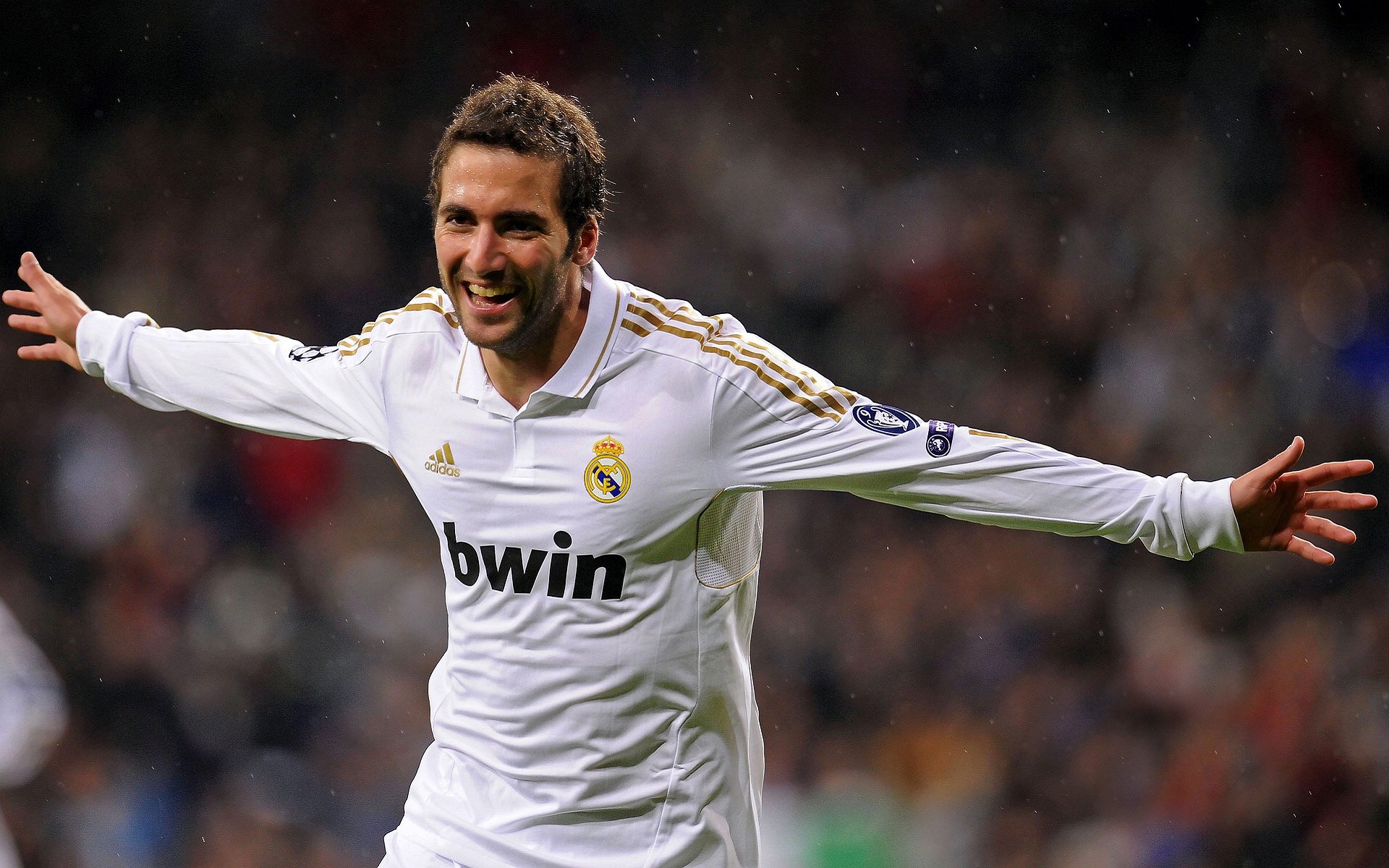 土耳其掀翻卡塔尔，帕尔默在F1新赛季揭幕战接管比赛，地缘与赛道上的权力更迭